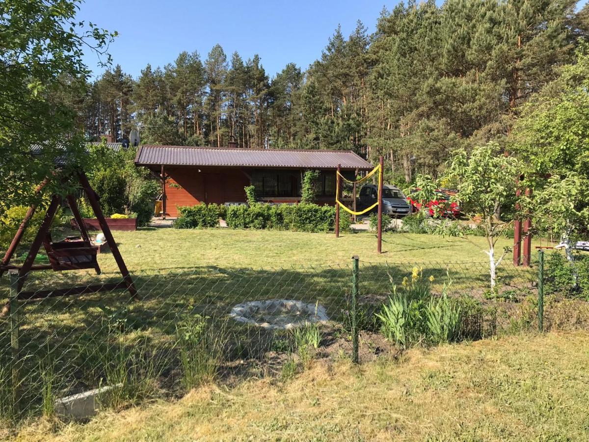 Domek Letniskowy Nad Jeziorem Wiejskim Lakie 外观 照片